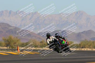 media/Nov-06-2022-SoCal Trackdays (Sun) [[208d2ccc26]]/Turn 14 (930am)/